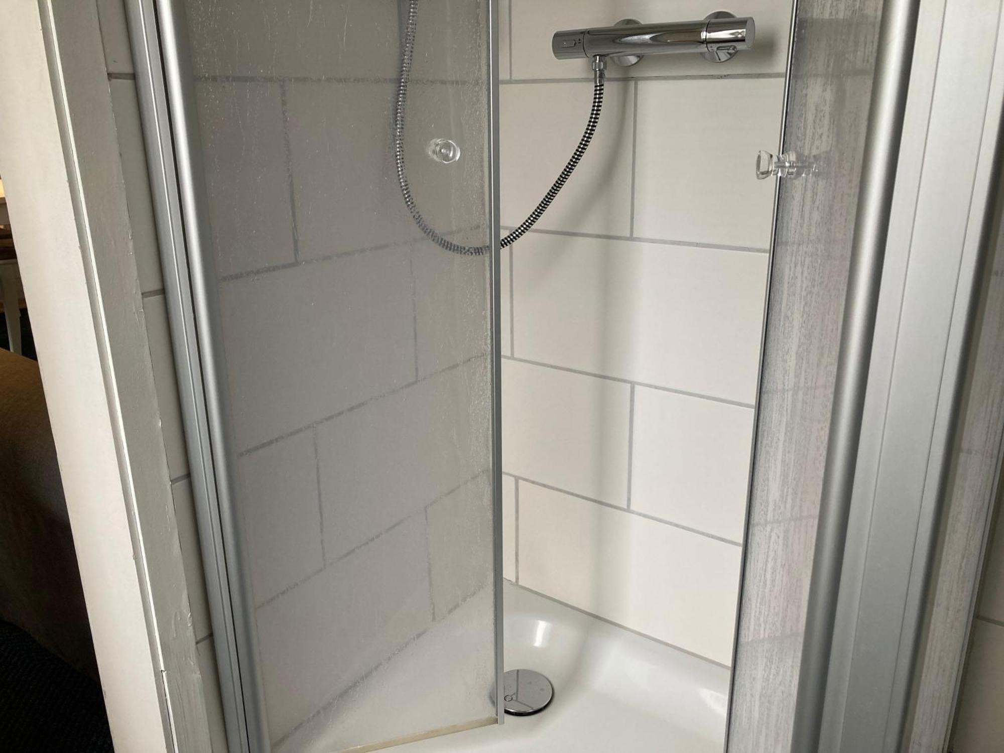 Haus Krabbe Apartments, Zentral Gelegen Im Idyllischen Nordseeort Zwischen Bremerhaven Und Cuxhaven, Hunde Kostenfrei Willkommen, Hauseigene Kostenfreie Parkplaetze Времен Екстериор снимка