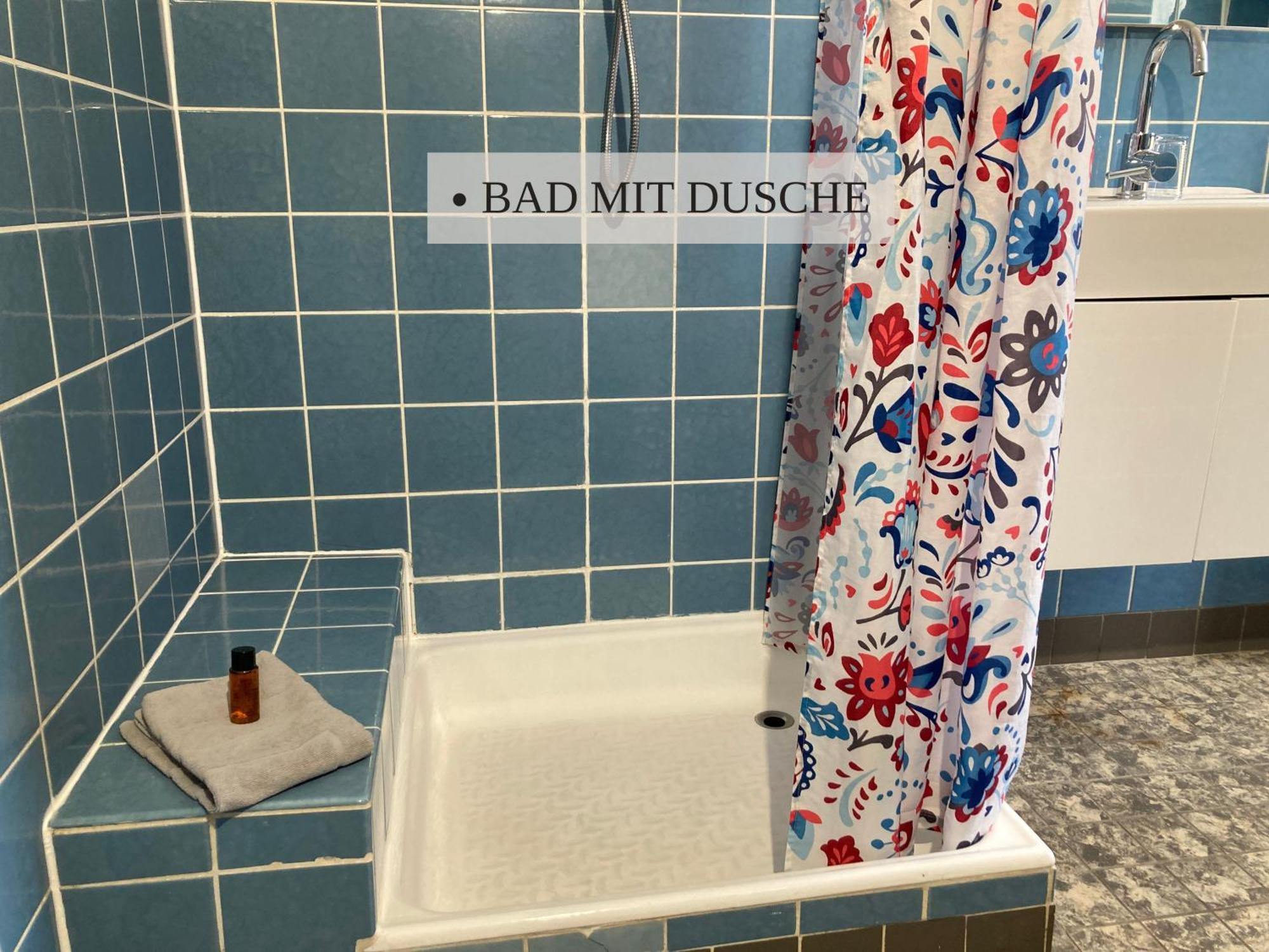 Haus Krabbe Apartments, Zentral Gelegen Im Idyllischen Nordseeort Zwischen Bremerhaven Und Cuxhaven, Hunde Kostenfrei Willkommen, Hauseigene Kostenfreie Parkplaetze Времен Екстериор снимка
