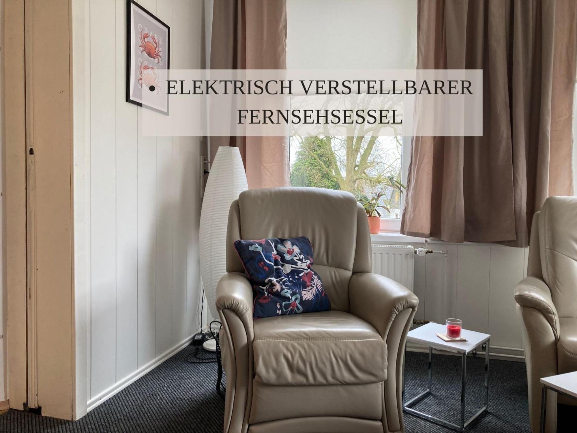 Haus Krabbe Apartments, Zentral Gelegen Im Idyllischen Nordseeort Zwischen Bremerhaven Und Cuxhaven, Hunde Kostenfrei Willkommen, Hauseigene Kostenfreie Parkplaetze Времен Екстериор снимка