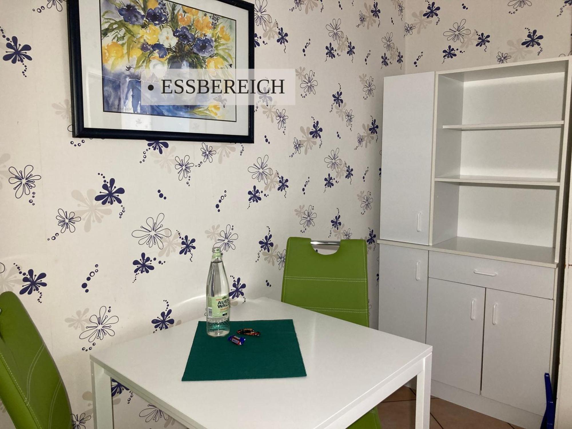 Haus Krabbe Apartments, Zentral Gelegen Im Idyllischen Nordseeort Zwischen Bremerhaven Und Cuxhaven, Hunde Kostenfrei Willkommen, Hauseigene Kostenfreie Parkplaetze Времен Екстериор снимка